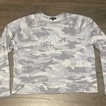 Beyond Yoga  Light Gray Camo Sweatshirt w/ Austin Texas Lettering, Size Large Photo 0