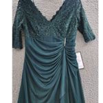 Betsy & Adams 16 Navy Blue Sequin Lace Bodice Gown Ruched Skirt & Beaded Detail Size undefined Photo 9