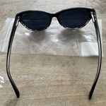 Valerie Spencer Womens Sunglasses VS9453 SIZE: 54 Photo 4