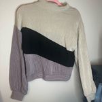 Le lis  Colorblock Quarter Zip Ribbed Sweater - Black, Gray, Cream Photo 4