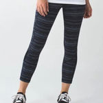Lululemon   Pace Rival Crop 22" Cyber Stripe Naval Blue Black Women’s sz 6 Photo 0