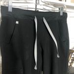 FIGS  Zamora Jogger Scrub Pants Zippered Cargo Pocket High Rise Black sz S Photo 4