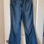 Levi's Levi’s High-Rise Flare Jeans Photo 0