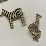 Lot Of 2 Pretty Brooch Pin Vintage Gold Tone Gold Circle Swirls Photo 3