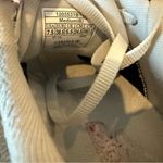 Brooks Adrenaline GTS 22 Running Shoes Blue, Pink, and Off-White 7.5 Photo 7