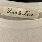 Vine & Love Mardi Gras top Photo 2