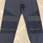 Lilybod  Blue-Gray Leggings with Mesh Detail - Size L Photo 3