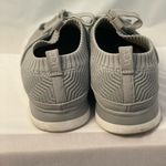 UGG  Willows Sneaker Gray Knit,‎ Treadlite size 7 Photo 3
