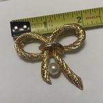 Beautiful Signed Aai Brooch Pin Gold Tone Bow Ribbon Photo 4