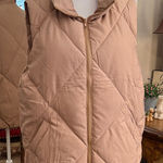 Merokeety Peachy Beige Quilted Vest Photo 0