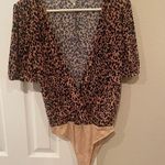 WAYF  Leopard Print Puff sleeve Bodysuit, size S, $20, B53 Photo 4