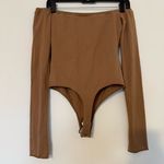 Princess Polly  Light Brown Off Shoulder Long Sleeve Bodysuit Women’s Size 2 Photo 4