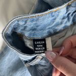 SheIn Jeans Photo 3