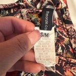 Onzie  Women's Feather Print Leggings Multicolor Size S Yoga Activewear Photo 5