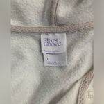 Soft/Cozy tie dye hoodie. Warm, sleepwear, casual. Women’s size L. Like new Size L Photo 2