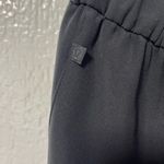 Lululemon Noir Black Wide Leg Belted Crop Pant size 8 Photo 3