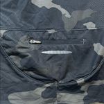 Under Armour Camo Women Long Sleeve Pullover Zip Up Size Large Photo 4