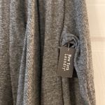 New York Laundry  WOMENS CARDIGAN size L color gray brand new length 30” Photo 4