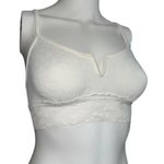 Aerie  small white lace V wire bralette Photo 2