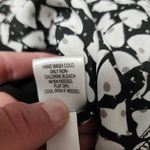 Disney 's Alice Through the Looking Glass by Colleen Atwood Medium Heart Tank Photo 7