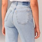 Abercrombie & Fitch The '90s Straight Ultra High Rise Jeans 10/30L Photo 4