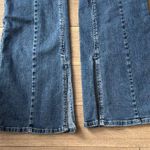 Forever 21  Split Hem Flare High Wais Jeans Photo 2