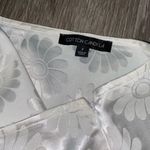 Cotton Candy LA White Flower Slit Mini Skirt Photo 4