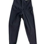 Aerie Offline By Womens Real Me Navy Blue 3/4th Cropped legging Photo 1