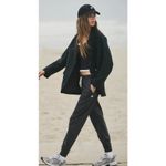 Vuori  Performance Jogger DreamKnit™ Joggers Women's Sz. XL Photo 1