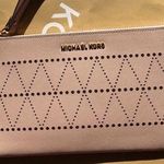 Michael Kors  Large Zip Leather Clutch Ballet Pink Photo 0
