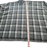 Theory XS/S Oversized Florencio Plaid Pancho Sweater 100% Wool Black & White Photo 9