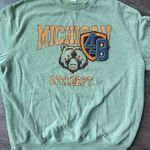 Urban Outfitters  Women’s Large Vintage Michigan Graphic Sweatshirt Photo 0