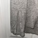 Andree by Unit Andree Oversized Gray Top Women’s Small Photo 3