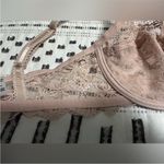 Wacoal  lace underwire bra size 34D style 65197 Photo 3