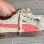 Puma Club II Era Women’s Sz 9 Shoes Photo 2