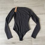 SKIMS NWT  FITS EVERYBODY SCOOP NECK BODYSUIT - S Photo 3