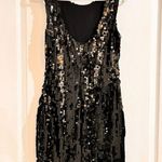Aryn K FINAL PRICE  Sequined Semi-Form Fitting Cocktail Dress Photo 1