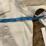 Good American  Women's Committed To Fit Jacket in Cloud White Size Medium NWT Photo 3