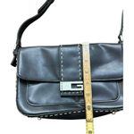 G by Guess Women's Black Leather Shoulder Straps Hand Bag Y2K 90s 2000s Photo 3