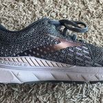Brooks  Women's Gray Adrenaline Athletic Shoes with Minor Wear/Damage Size 9 Photo 8