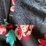 Van Heusen  Floral Shirt NWOT Photo 2