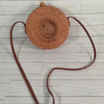 Handwoven round shoulder crossbody purse Photo 4