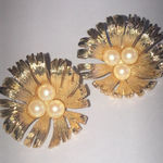 M. Jent Vintage Elegant Gold Tone and Faux Pearl Flower Earrings Photo 0