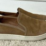 UGG  Tan Loafers & Slip-Ons Photo 3