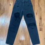 Pretty Little Thing Black Mom Jeans Photo 0