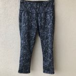 Athleta ✨ WOODLANDS CHATURANGA CAPRI✨ Photo 2