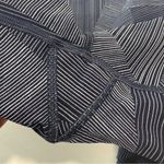 Lululemon WUNDER UNDER HI RISE CROP ETCH HAIL MIDNIGHT NAVY FULL ON LUXTREME 21” Photo 8