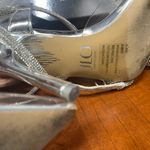 Jennifer Lopez Silver Stiletto Heels Photo 1