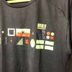 REI Dark Blue Screen Gamer Print Crew Neck Athletic T Photo 2