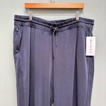 Athleta Seasoft Mid Rise Straight Pant 1X Photo 4